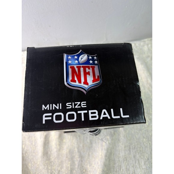 Franklin Atlanta Falcons Air Tech Mini Football NWT - Picture 2 of 3